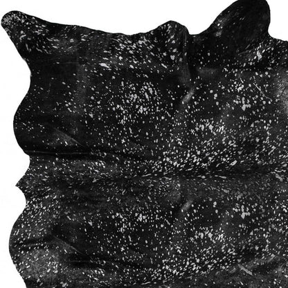 6' X 7' Black And Silver Cowhide Animal Print Area Rug