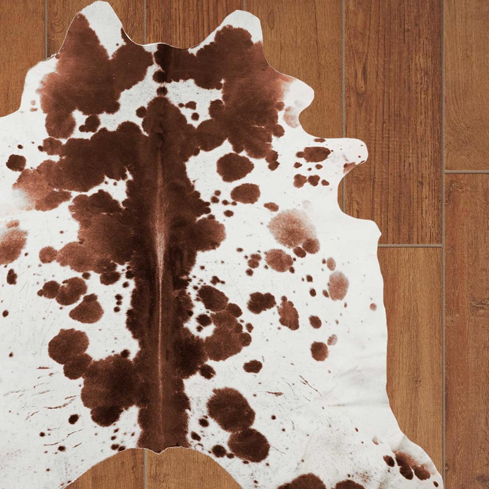 6' X 7' White Cowhide Cowhide Print Area Rug