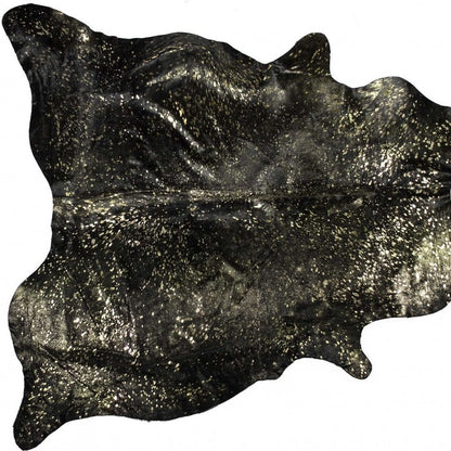 5' X 7' Black And Gold Cowhide Cowhide Print Area Rug