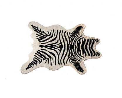 5' X 7' Black And White Faux Cowhide Zebra Print Area Rug