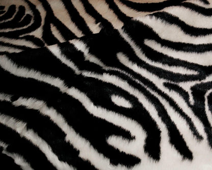 5' X 7' Black And White Faux Cowhide Zebra Print Area Rug