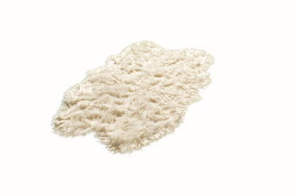 4' X 6' Off White Faux Sheepskin Washable Area Rug