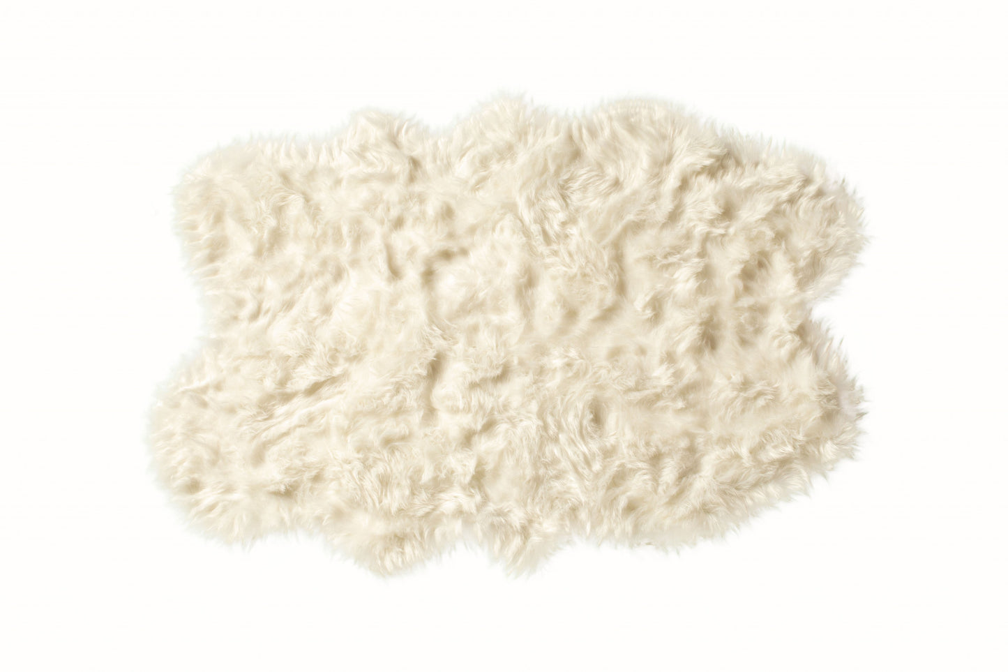 4' X 6' Off White Faux Sheepskin Washable Area Rug