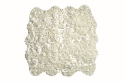 6' X 6' Off White Faux Fur Area Rug