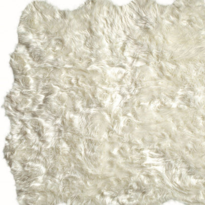 6' X 6' Off White Faux Fur Area Rug