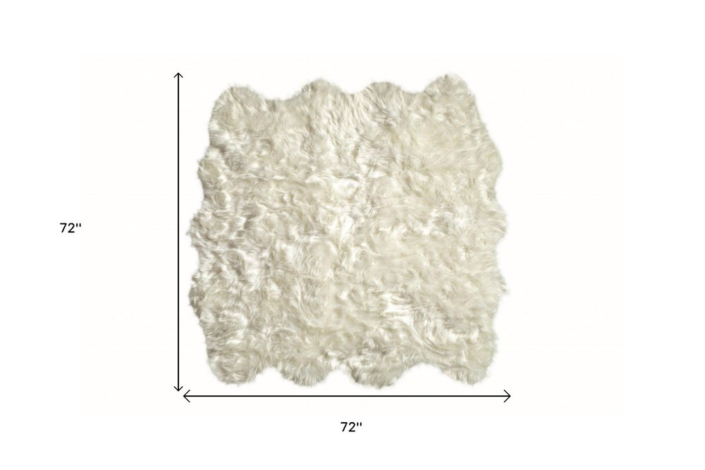 6' X 6' Off White Faux Fur Area Rug
