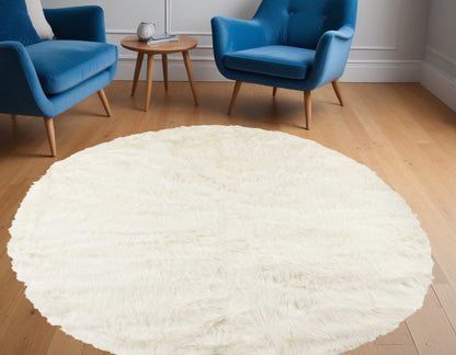 6' X 6' Off White Faux Fur Shag Washable Round Rug