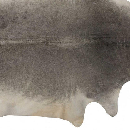 5' X 7' Fuchsia Cowhide Area Rug