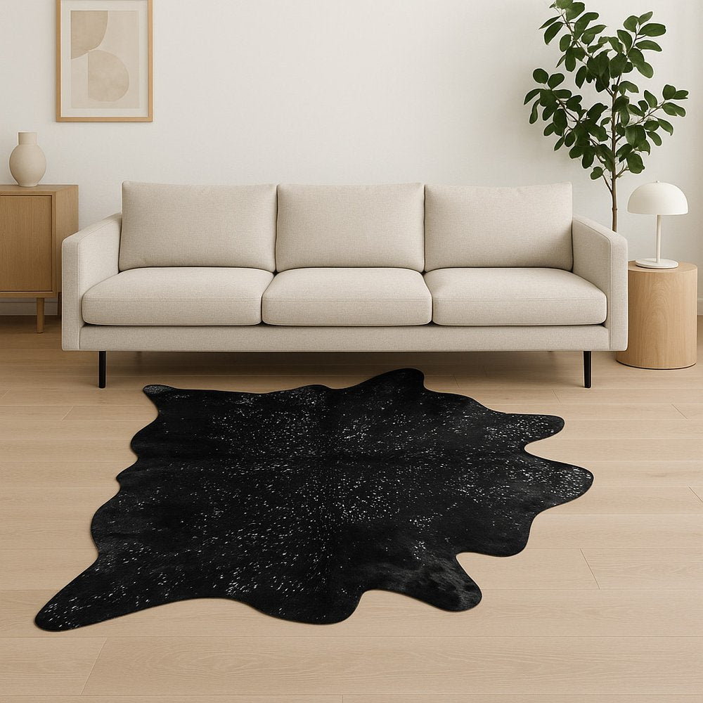 5' X 7' Black And Gold Cowhide Cowhide Print Area Rug
