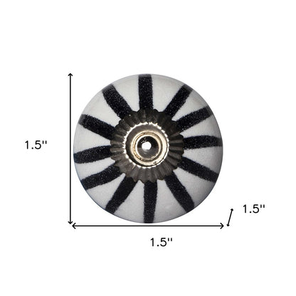 1.5" X 1.5" X 1.5" White Black And Silver  Knobs 12 Pack