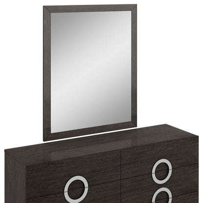 31" Refined Grey High Gloss Dresser