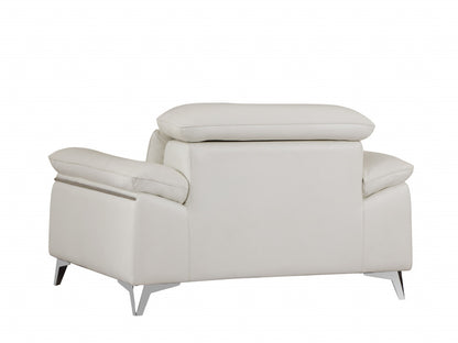 31" White Fashionable Leather Chair