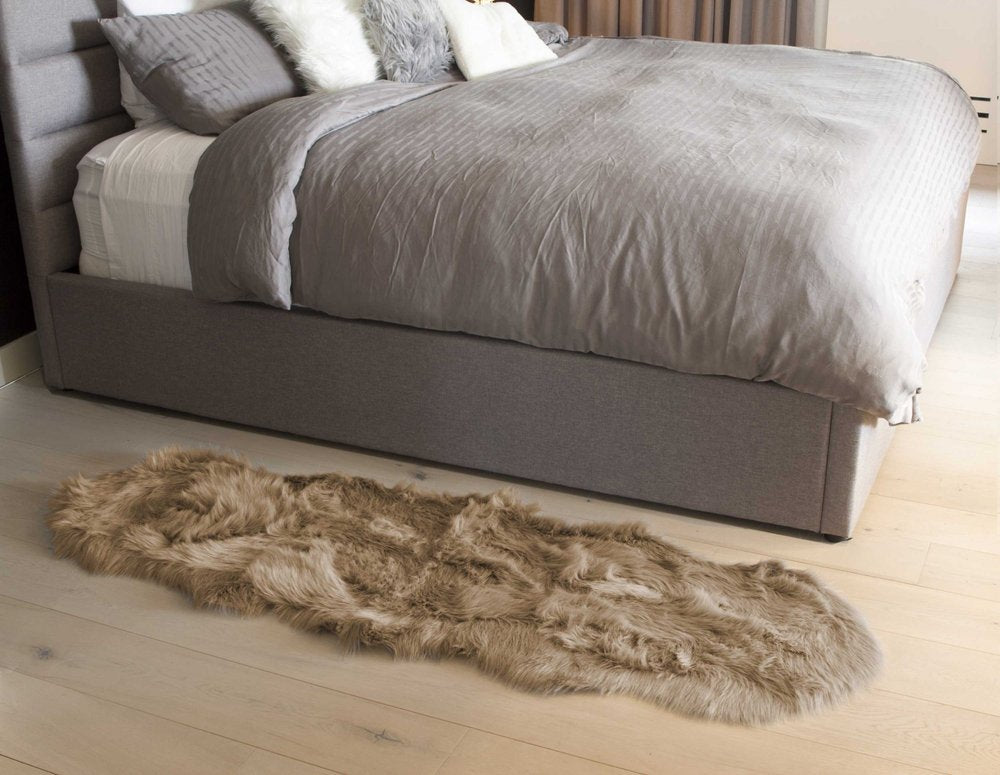 6' Tan Faux Sheepskin Washable Area Rug