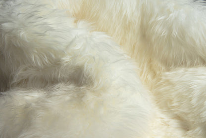 5' Off White Round Shag Sheepskin Area Rug