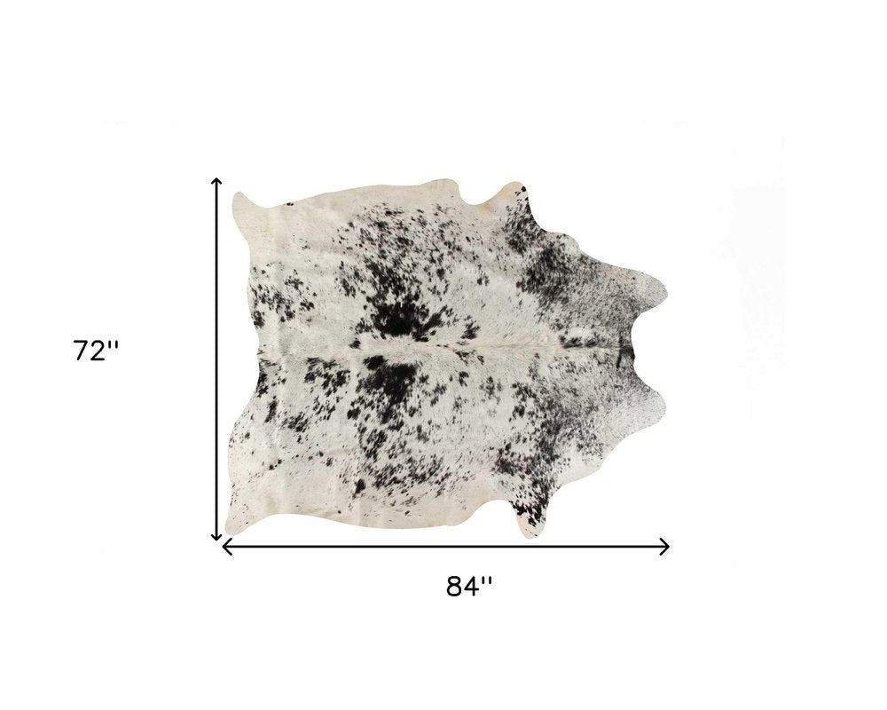 6' X 7' Black And White Cowhide Area Rug