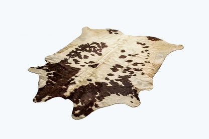 6' X 7' Brown And White Cowhide Cowhide Print Area Rug
