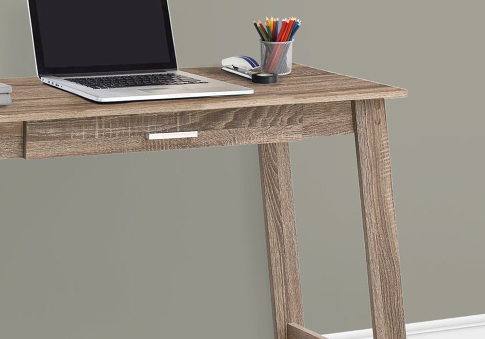 18" Brown Computer Desk