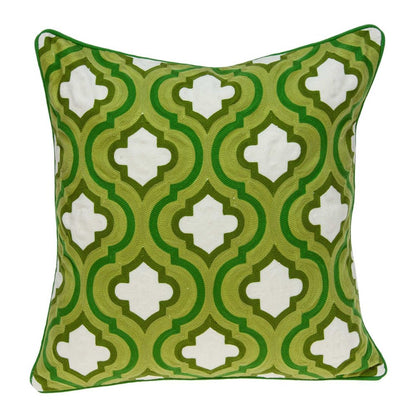 20" Green And White Quatrefoil Cotton Throw Pillow