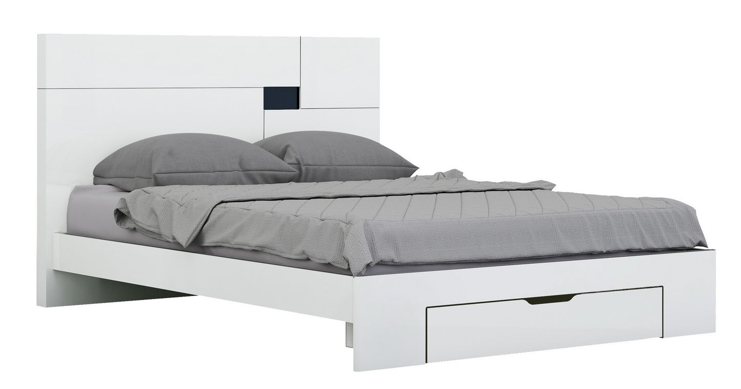 Four Piece White Solid Wood Bedroom Set With Mirror