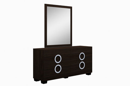 Four Piece Wood Brown Solid Wood Bedroom Set With Mirror