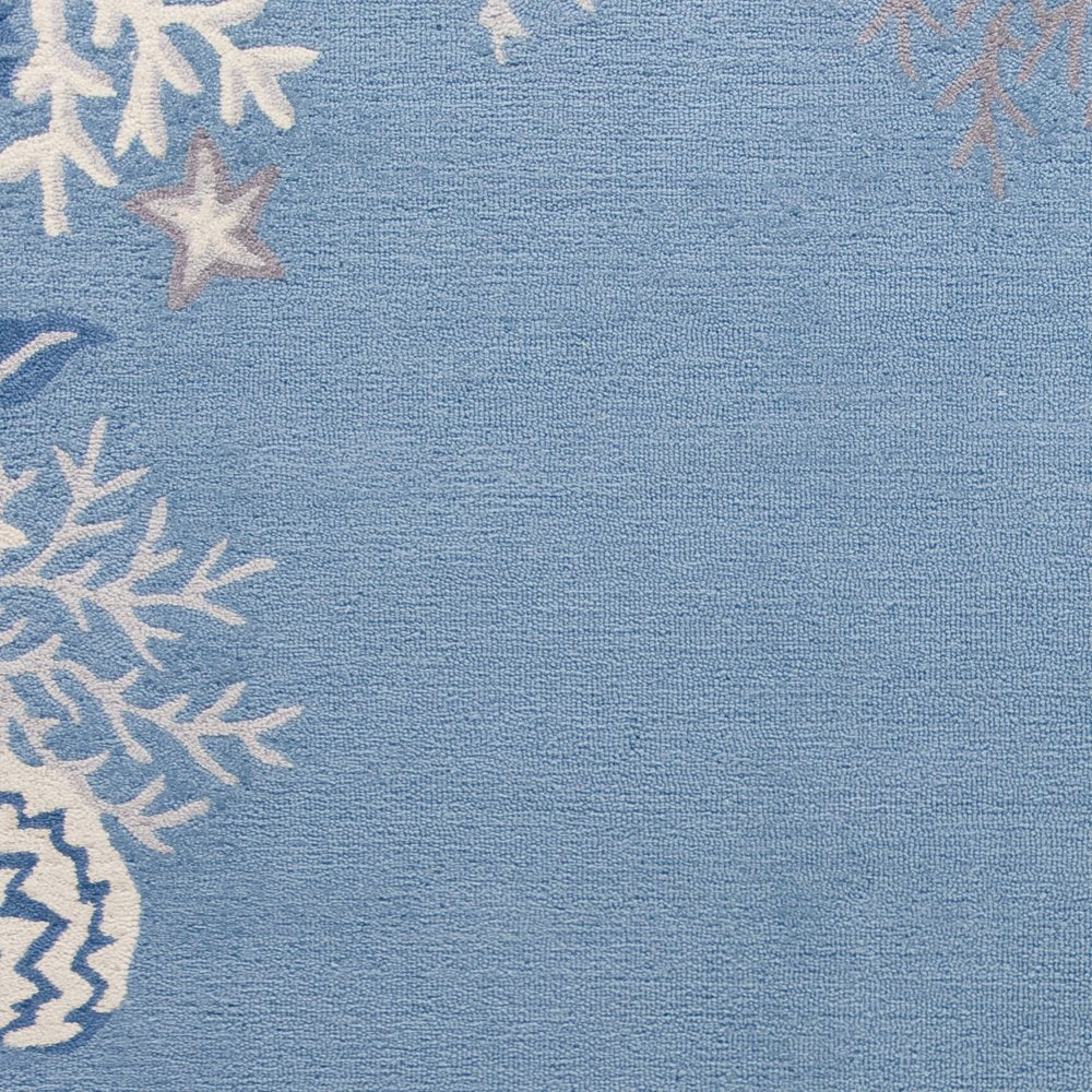 5' X 8' Blue Gray And White Fish and Coral Hand Tufted Area Rug