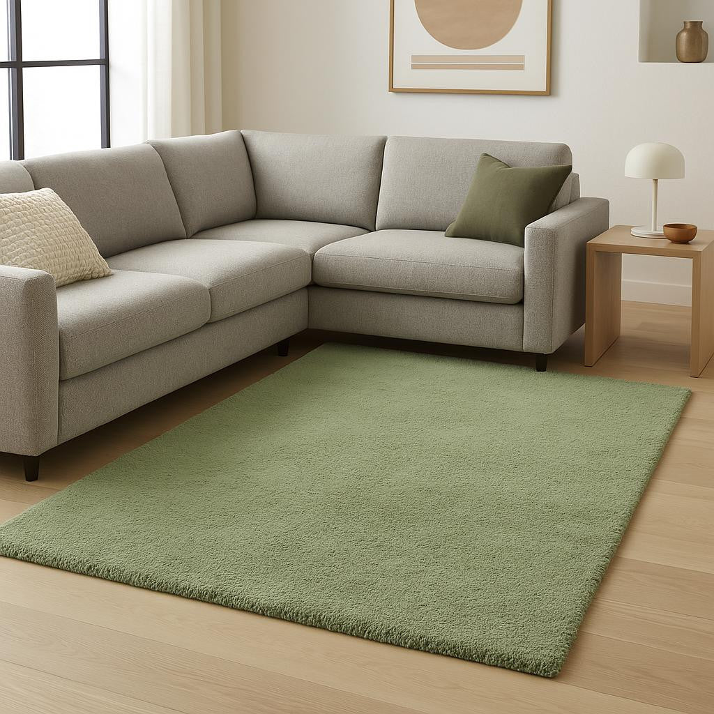 8' Green Round Hand Woven Area Rug