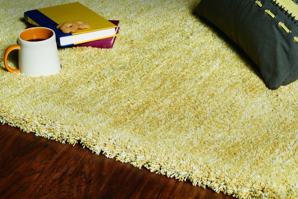 8' Yellow Hand Woven Round Rug