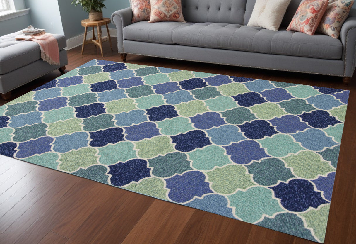 2' X 3' Blue Quatrefoil Hand Tufted Area Rug