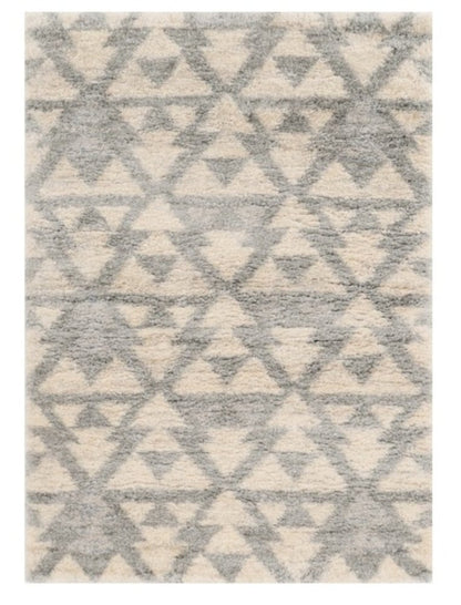 5' X 8' Ivory And Gray Geometric Area Rug