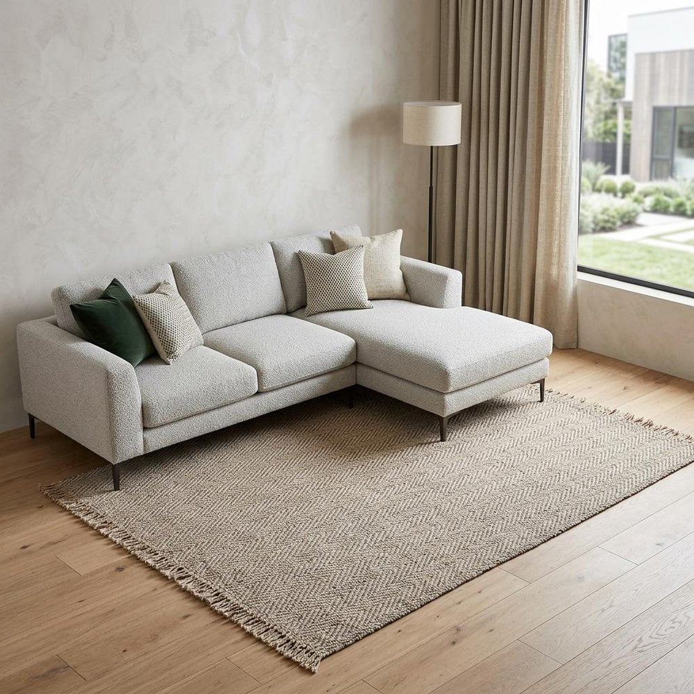 9' X 12' Beige And Gray Wool Chevron Hand Woven Area Rug With Fringe