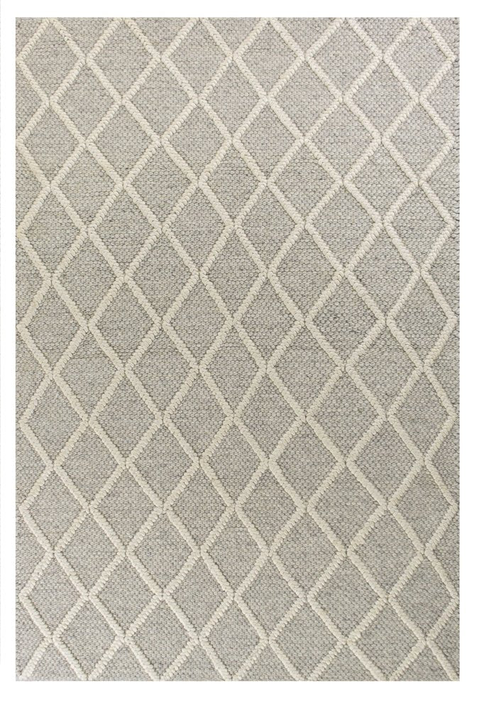 5' X 7' Gray And Ivory Wool Diamond Hand Woven Area Rug