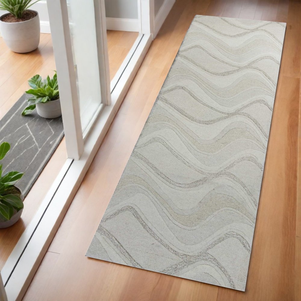 8' X 10' Ivory And Gray Wool Abstract Hand Tufted Area Rug