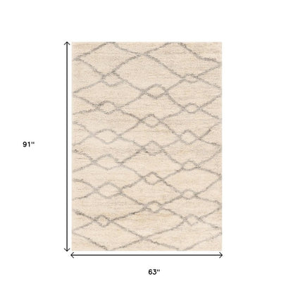 5' X 8' Ivory And Gray Chain Area Rug