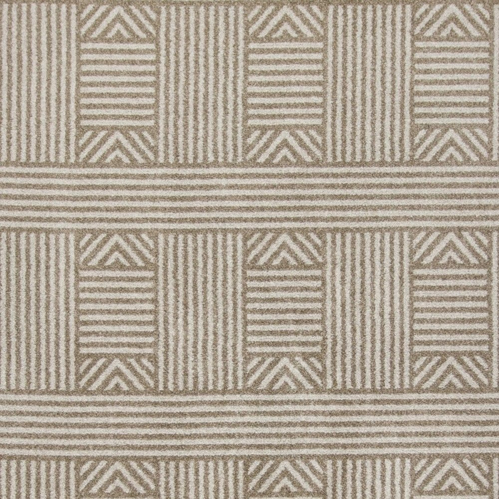 8' X 11' Beige Southwestern Indoor Outdoor Area Rug