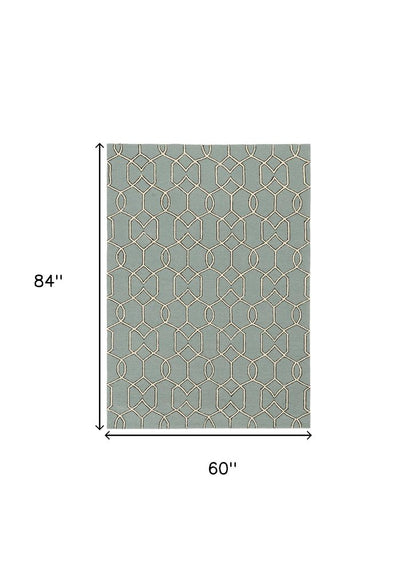 2' X 3' Green and Ivory Hand Hooked Area Rug