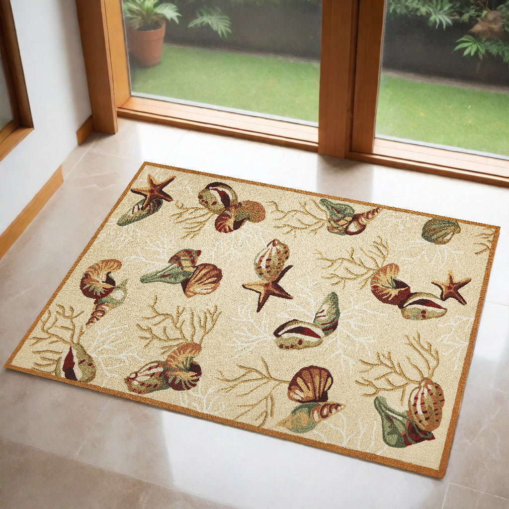 5' X 7' Beige Corals And Shells Indoor Area Rug