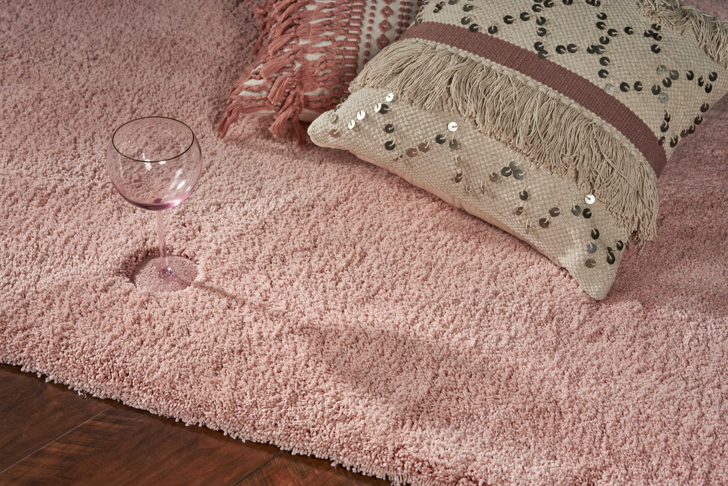 8' Round  Polyester Rose Pink Area Rug