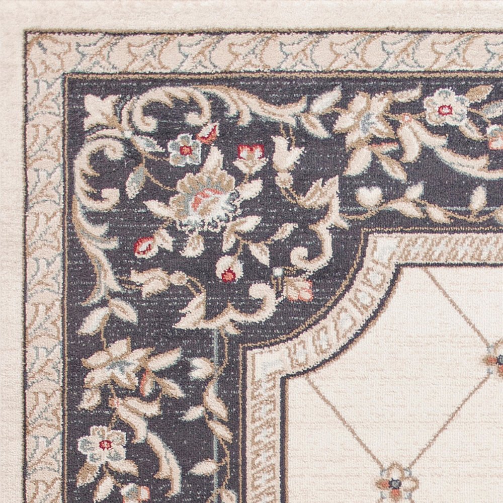 5' X 8' Ivory And Gray Floral Area Rug