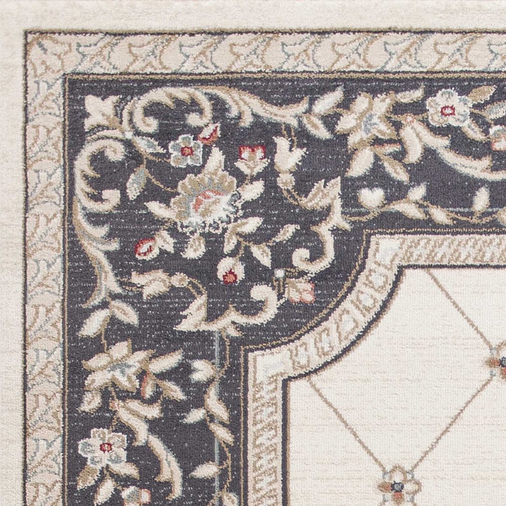 5' X 8' Ivory And Gray Floral Area Rug