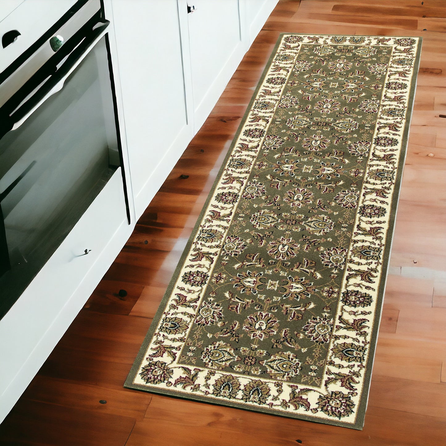 2' X 8' Green Or Ivory Traditional Runner Rug