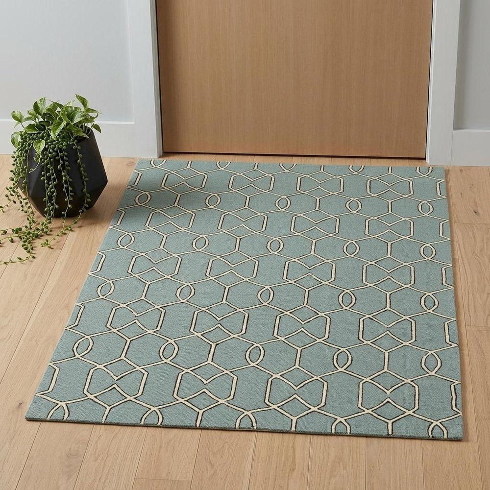 3' X 5' Green And Ivory Geometric Hand Hooked Area Rug