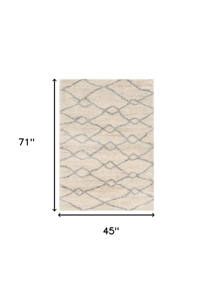 7' X 9' Gray And Ivory Chain Area Rug