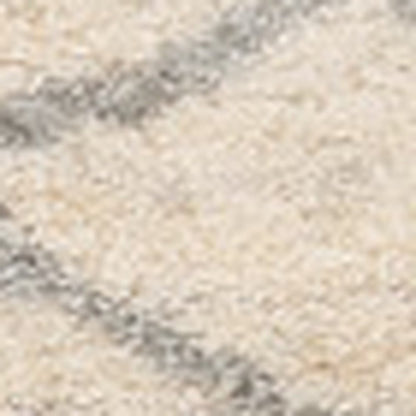 7' X 9' Gray And Ivory Chain Area Rug