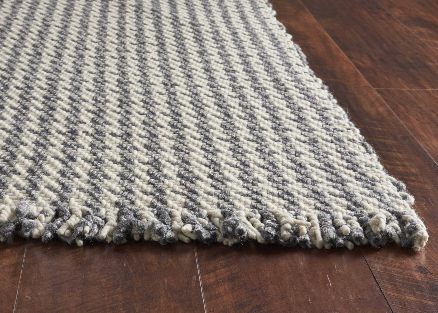 3' X 5' Gray and Ivory Wool Houndstooth Hand Woven Area Rug