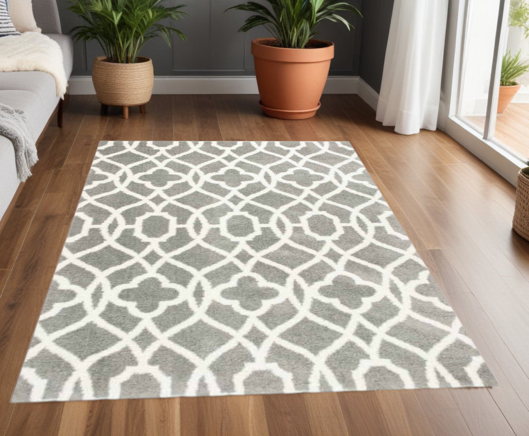 3' X 5' Grey Or Ivory Vintage Pattern Area Rug