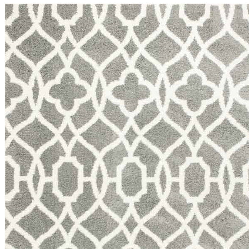 3' X 5' Grey Or Ivory Vintage Pattern Area Rug