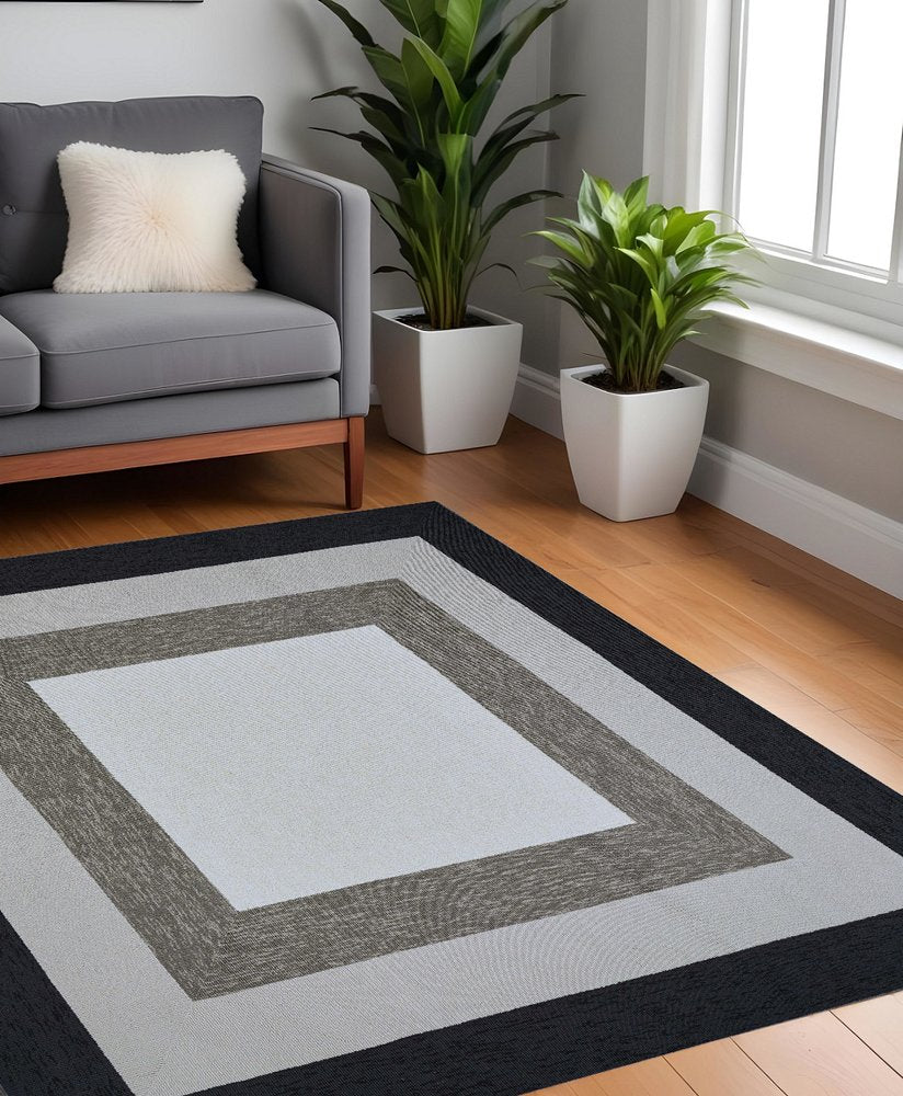 7' X 7' Black And Gray Geometric Hand Hooked Square Rug
