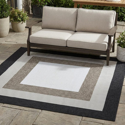 7' X 7' Black And Gray Geometric Hand Hooked Square Rug