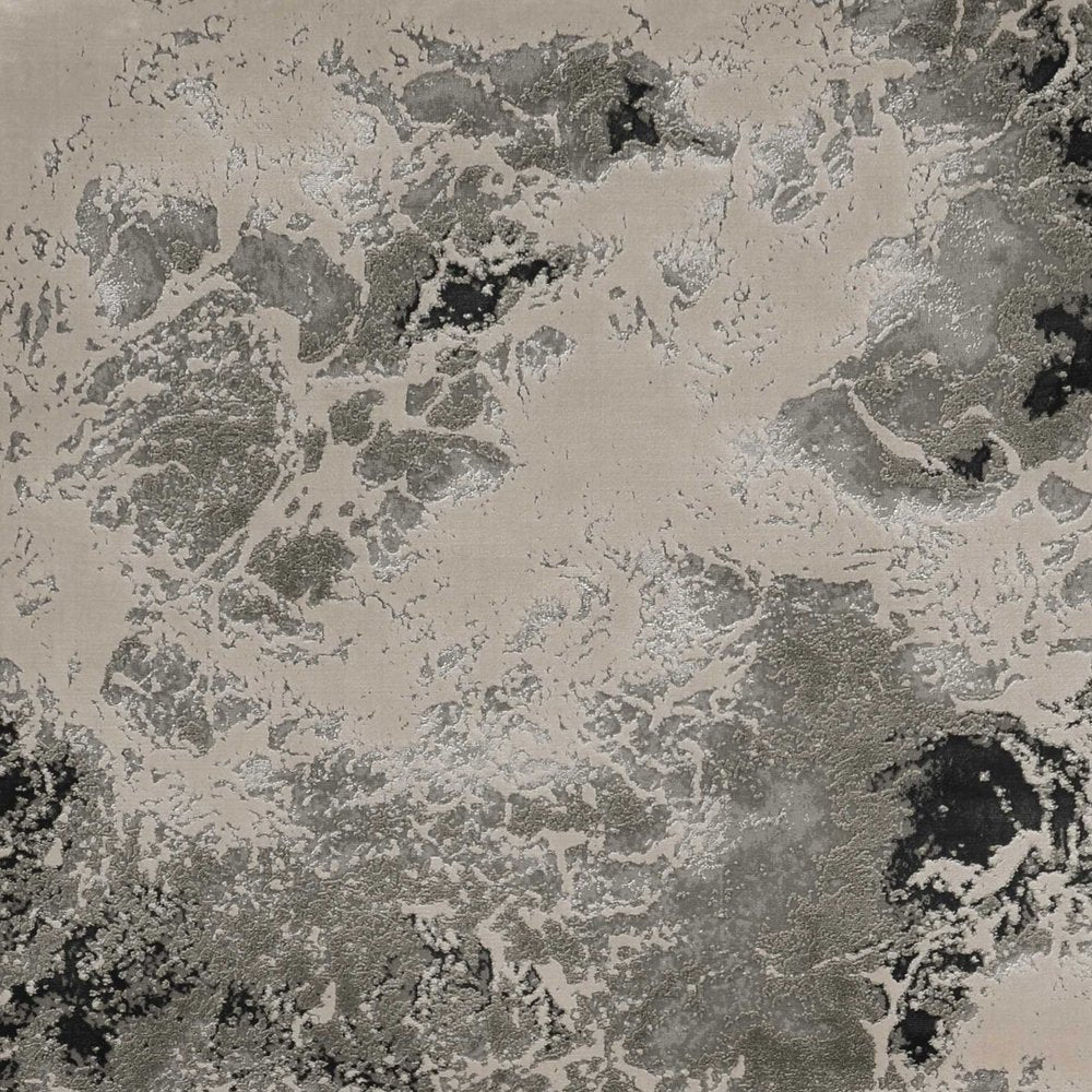 7' X 10' Silver And Black Abstract Area Rug