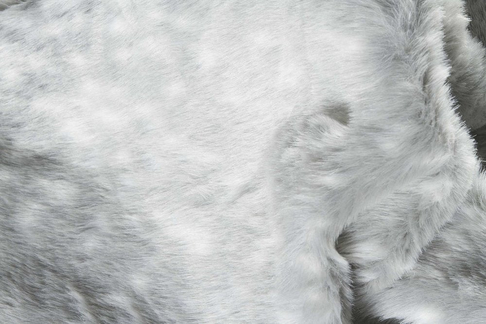 5' X 8' Gray Faux Fur Washable Area Rug